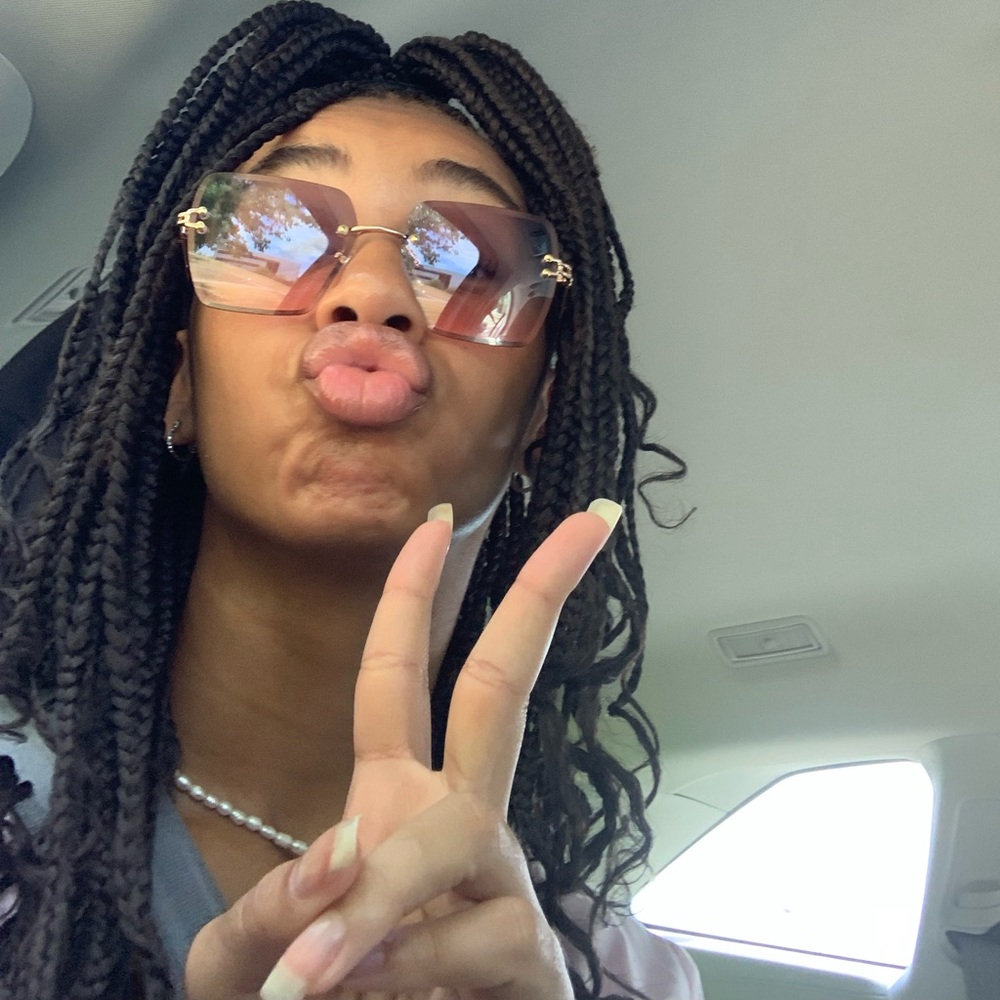 Meet your Posher, Jayla